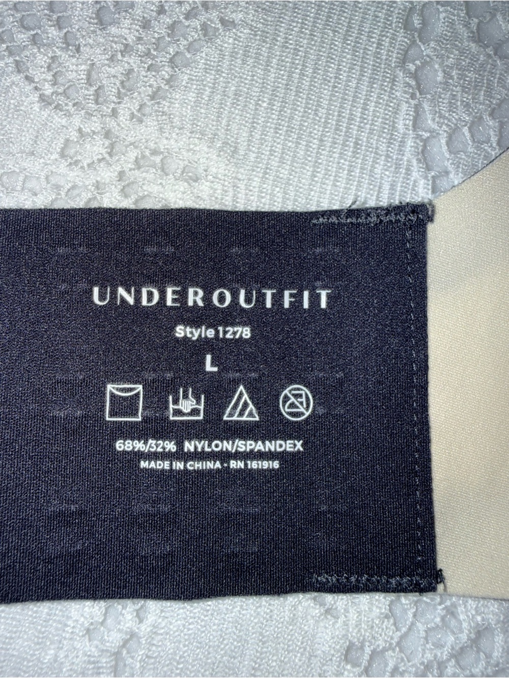 Underoutfit Black Wireless Smooth T-Shirt Bra Size large - Picture 5 of 8